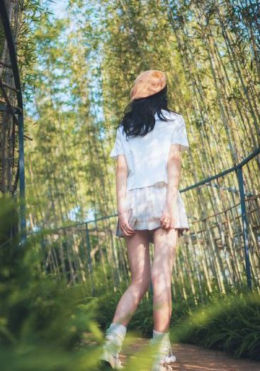 美女制服视频网站_BDHD在线观看