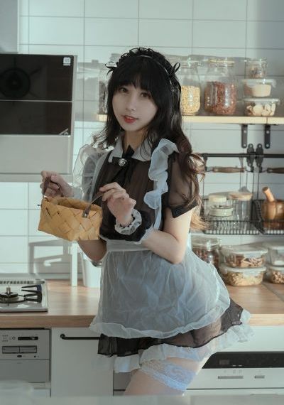 裸体女人免费视频_BD英语高清免费观看