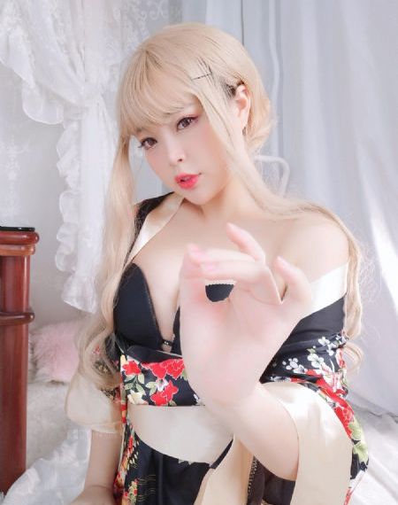 亚洲成av人在线视达达兔_BD英语高清视频播放