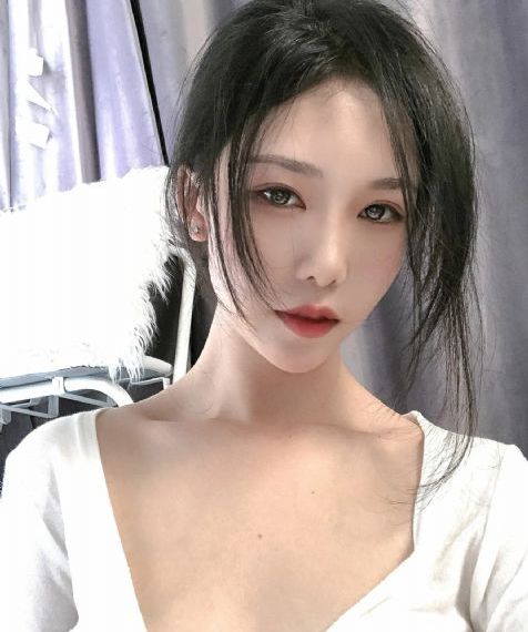 亚洲欧美精品一区二区三区四区_中文字幕在线观看