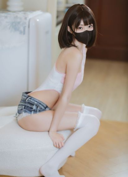 欧美日韩亚洲国产二区_剧情片完整视频观看