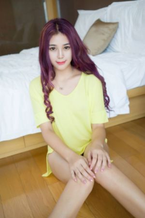女厕圆润大屁股偷拍_超清免费全集观看