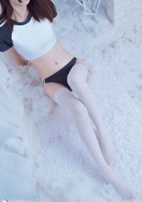 亚洲自拍第三页_720免费观看