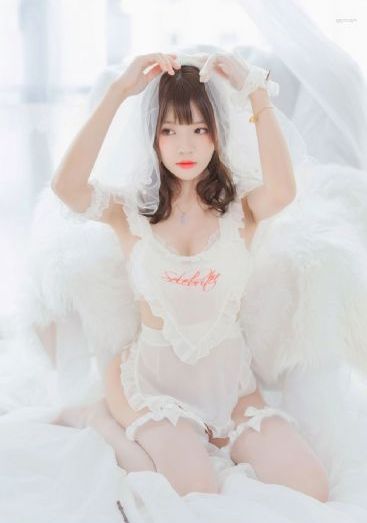 广场上的健身器材叫什么_高清蓝光在线观看