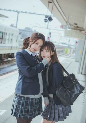 清冷美人张腿灌满双性强制爱_720动漫免费观看